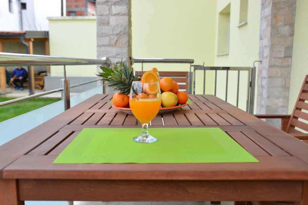 Apartment Mirela Сараєво Екстер'єр фото