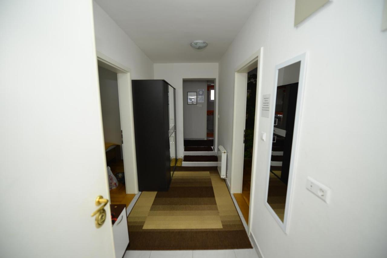 Apartment Mirela Сараєво Екстер'єр фото